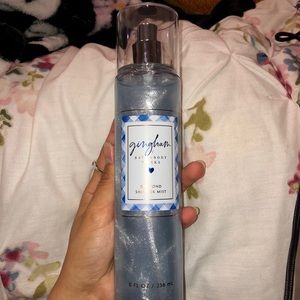Bath and body works mist ✨